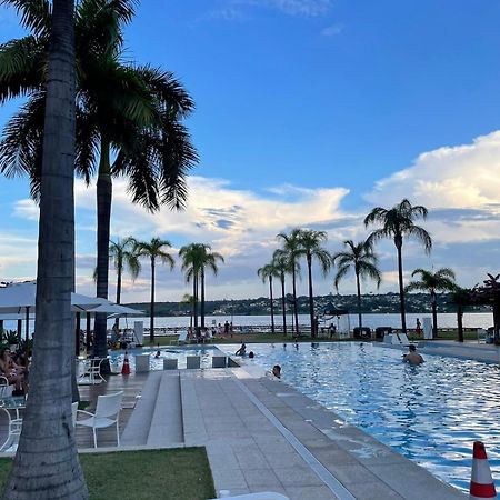 Estiloso Flat Brisas Do Lago Com Terraco Brasília Luaran gambar
